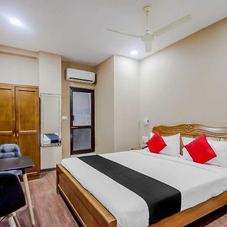 Collection O Mg Guest House كولكاتا المظهر الخارجي الصورة