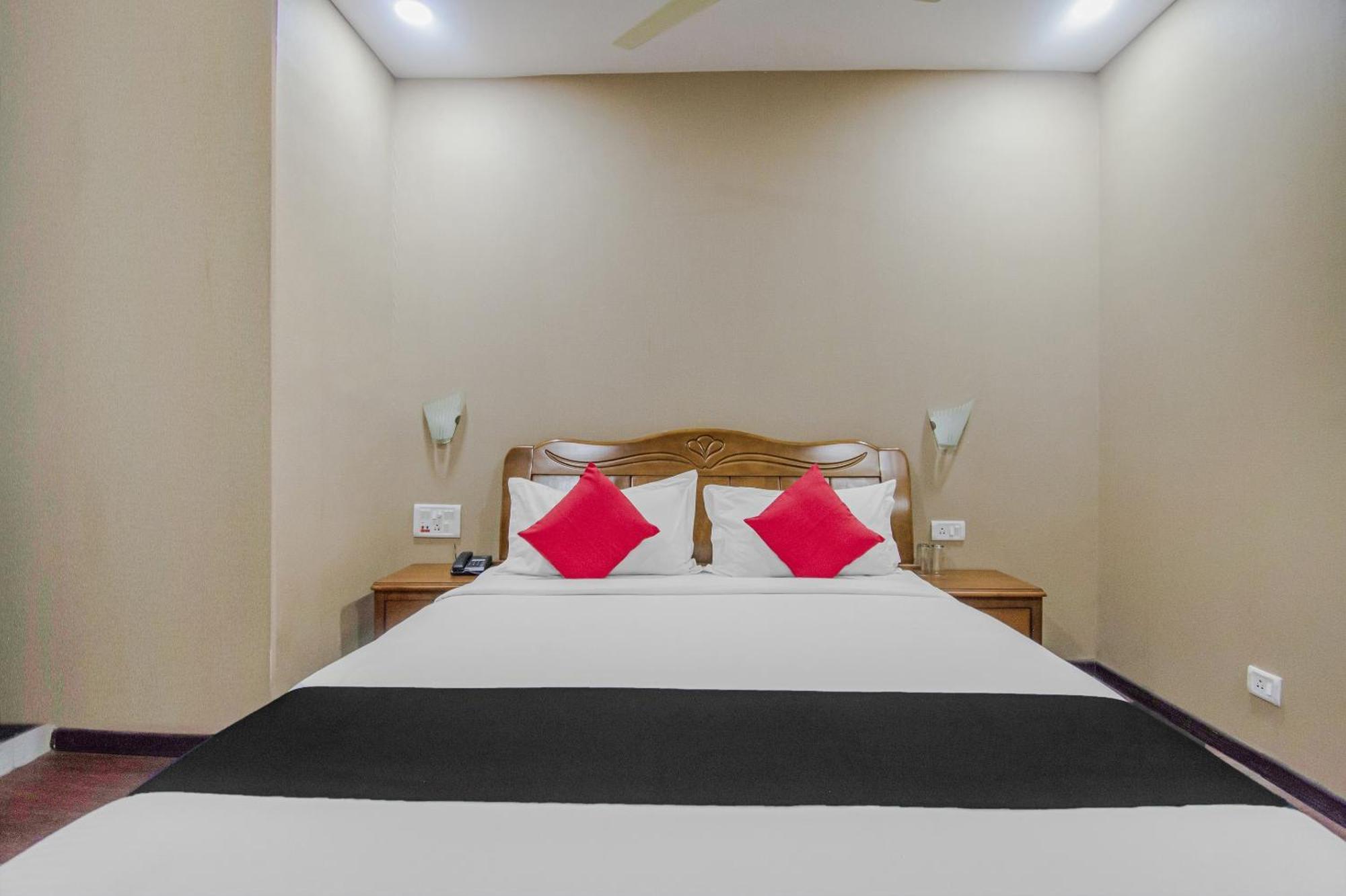 Collection O Mg Guest House كولكاتا المظهر الخارجي الصورة